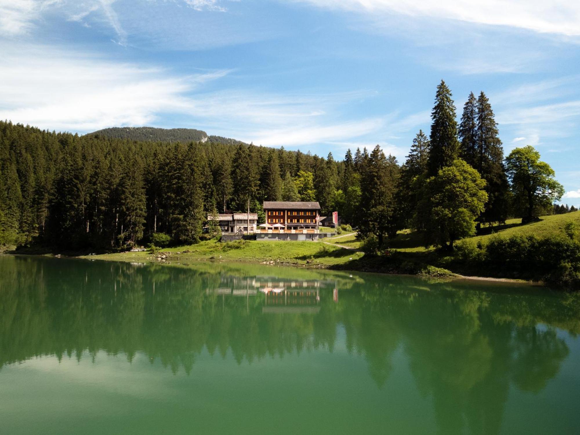 Berghotel Obersee Näfels Exterior foto